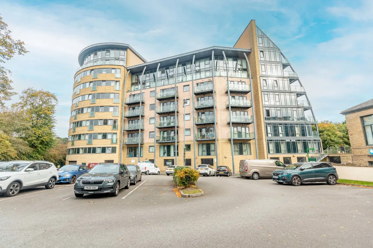 Salts Mill Road, Shipley, BD17, photo 10