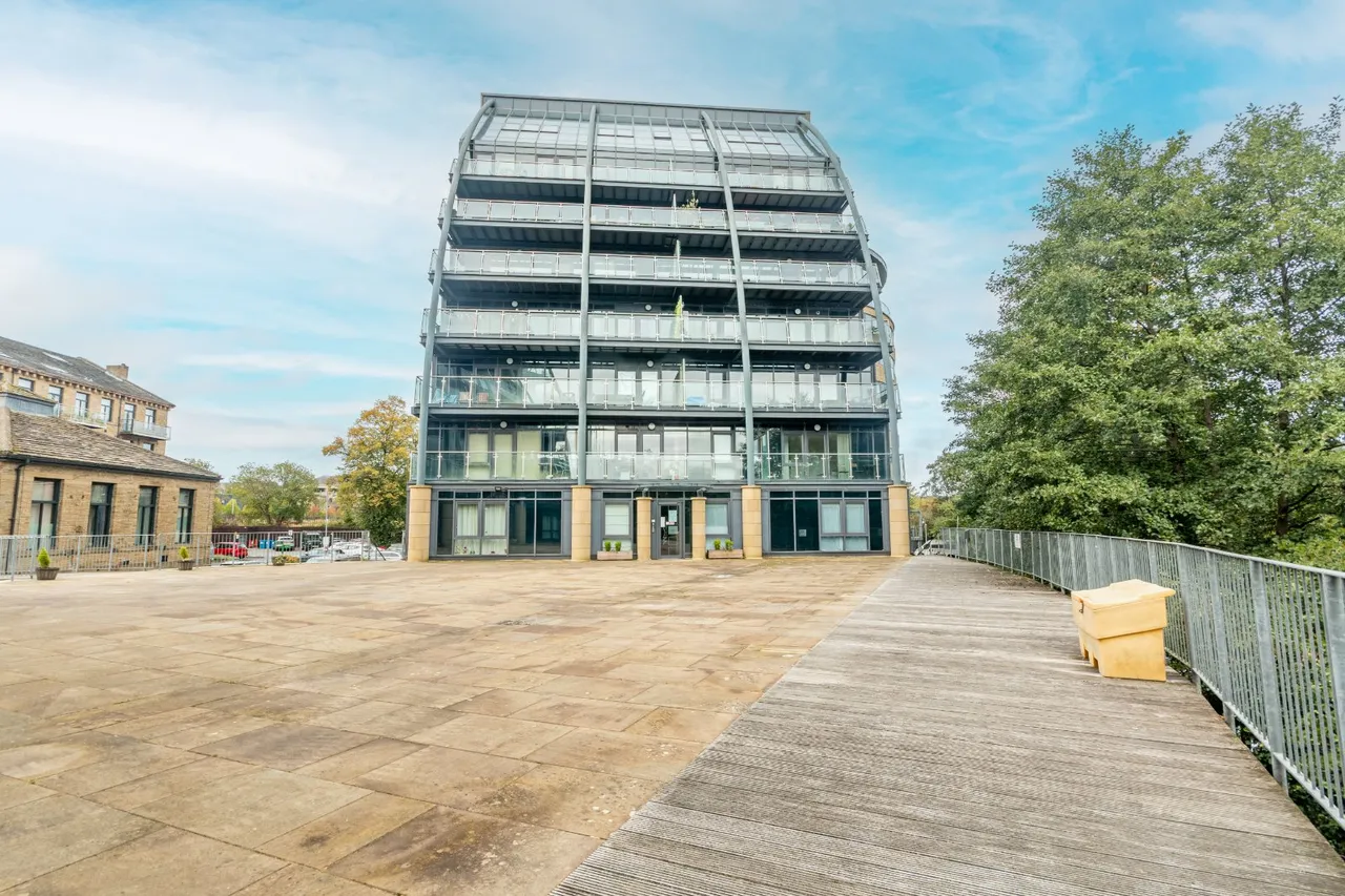 Salts Mill Road, Shipley, BD17, photo 17