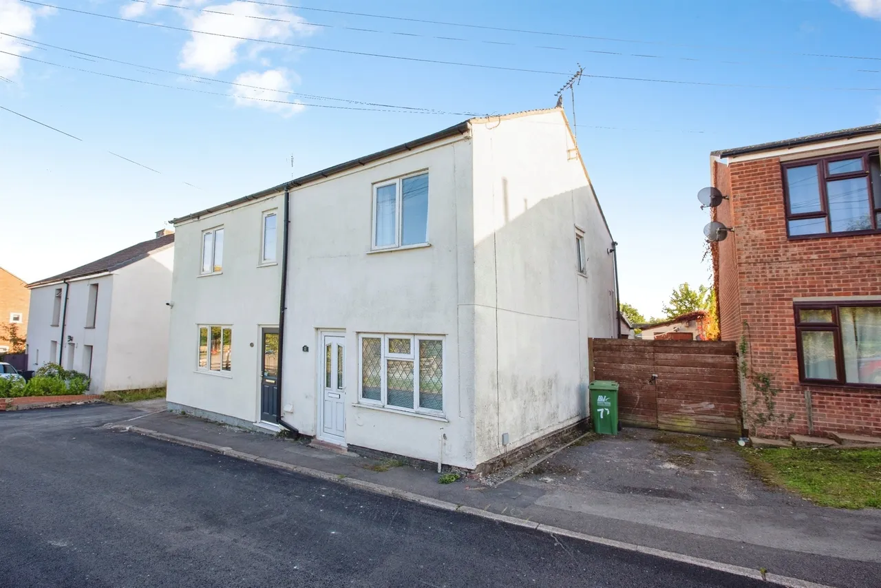 2 bed house for sale, Upper Marehay Road, Marehay, DE5