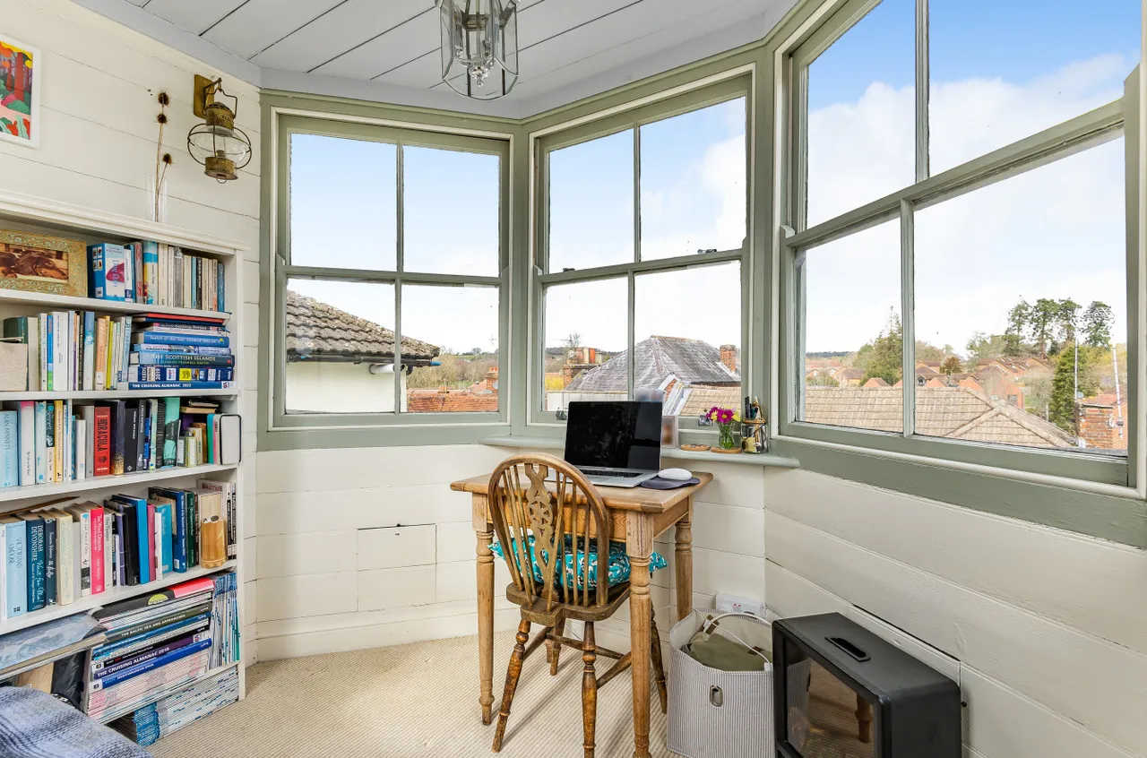 Market Street, Alton, GU34, photo 8