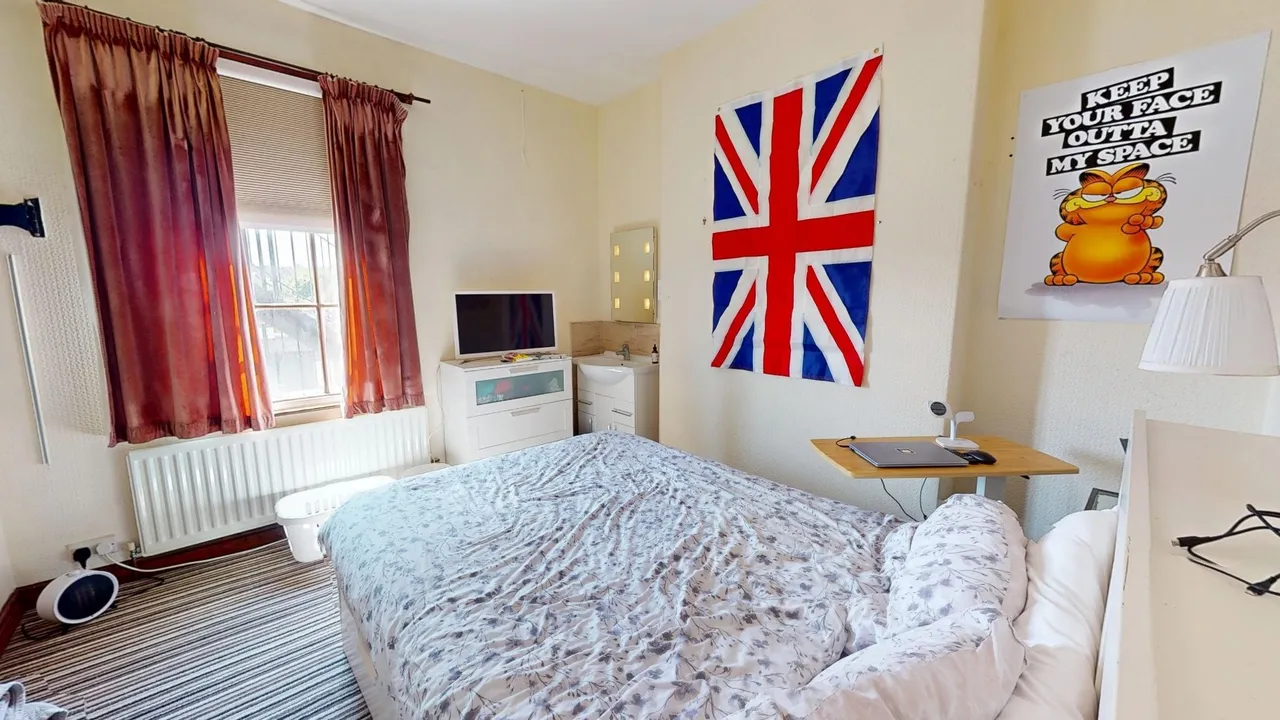Holyhead Road, Holyhead Road, Wellington TF1 2DH, photo 15