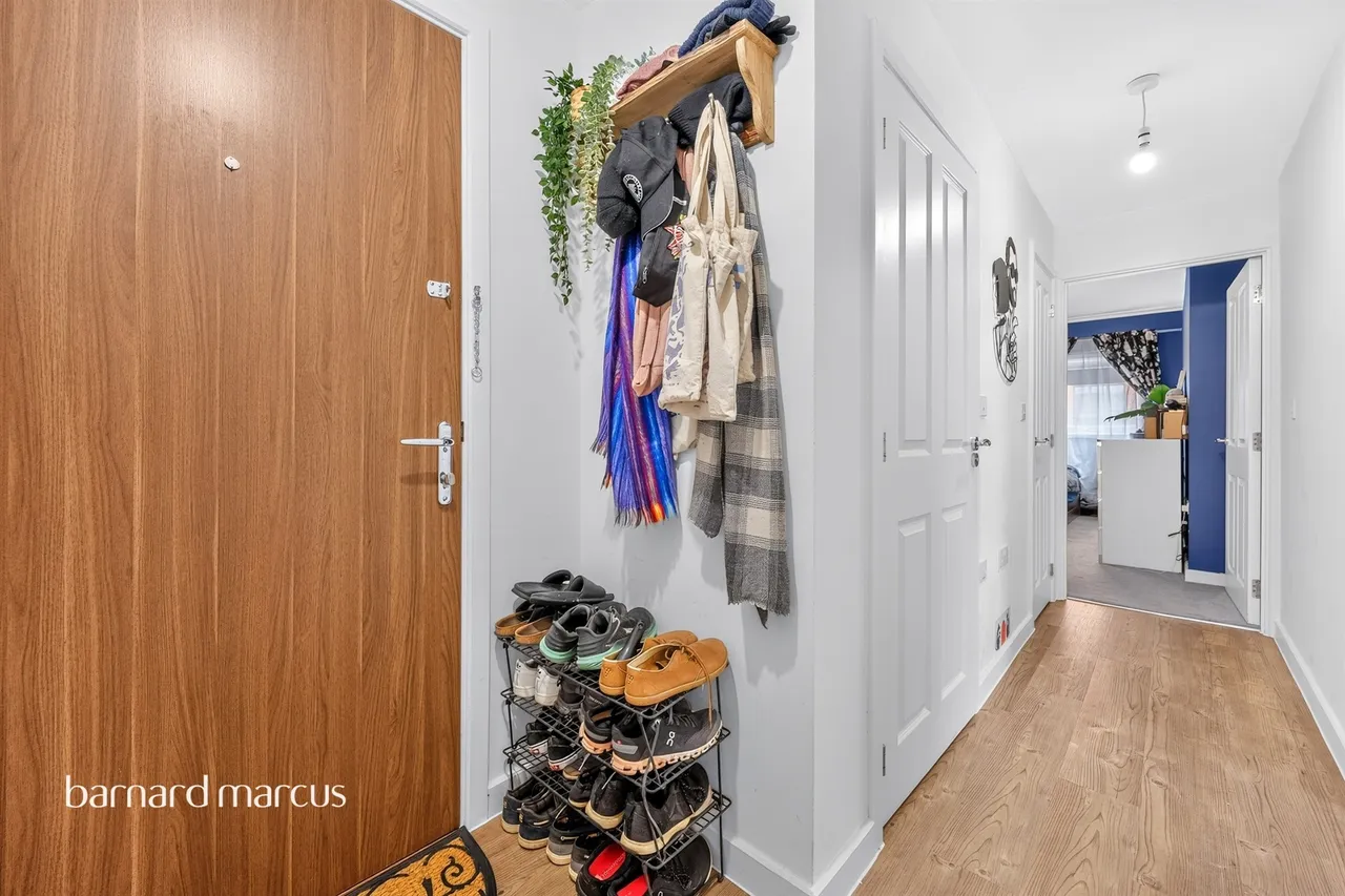 Rayon Close, Wallington, photo 8