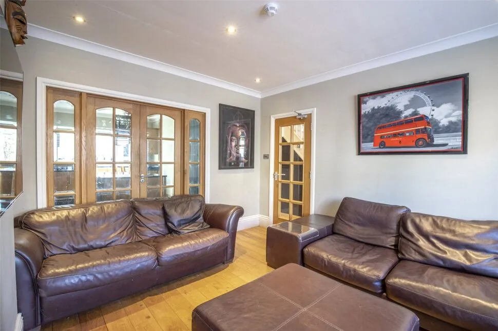 Oakhurst Rise, Carshalton, SM5, photo 7