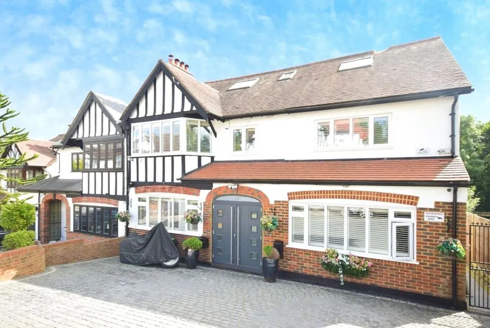 Oakhurst Rise, Carshalton, SM5, photo 9
