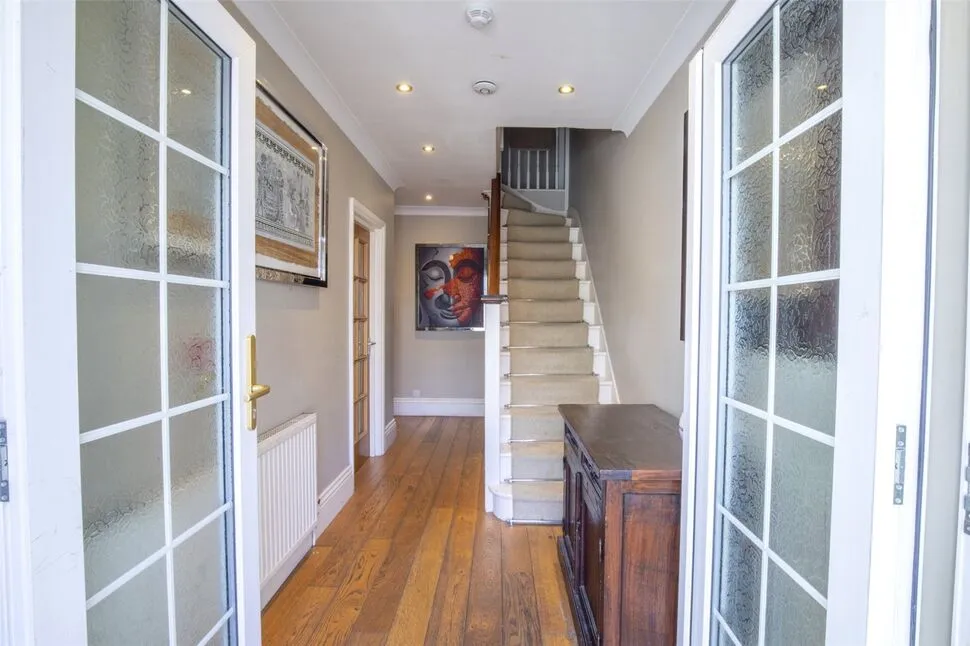Oakhurst Rise, Carshalton, SM5, photo 2