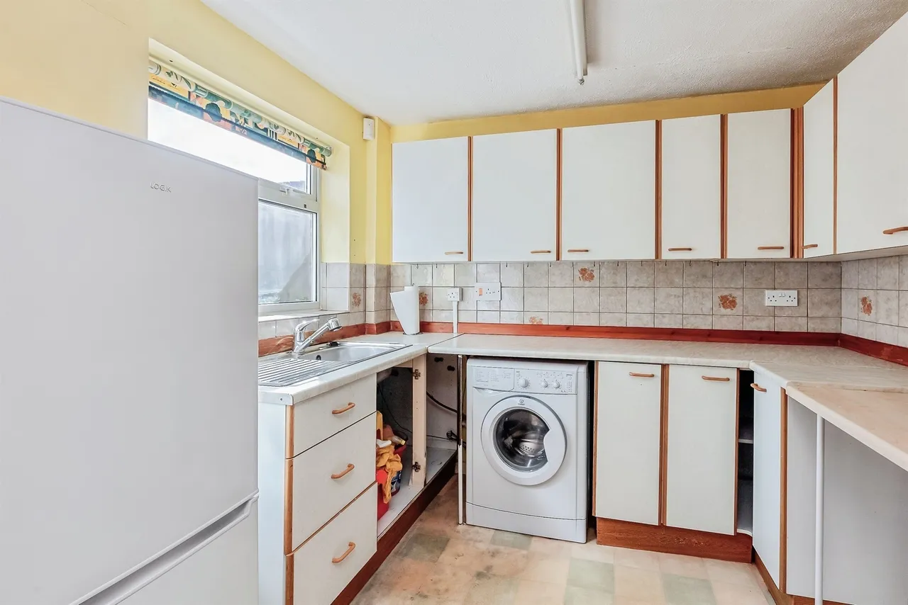 Townsend Road, Wittering, PE8, photo 3