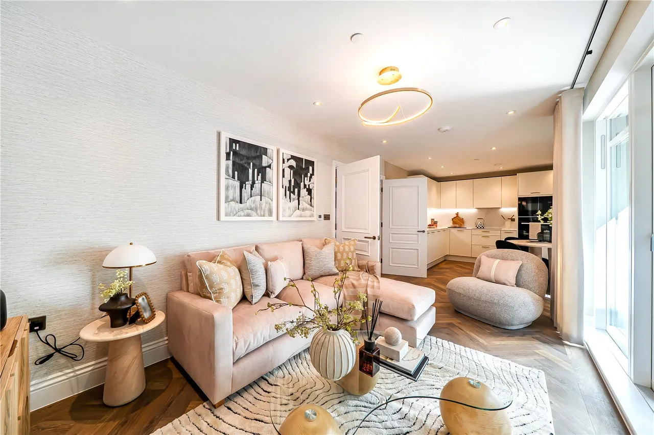3 bed flat for sale, Blackheath Park, SE3