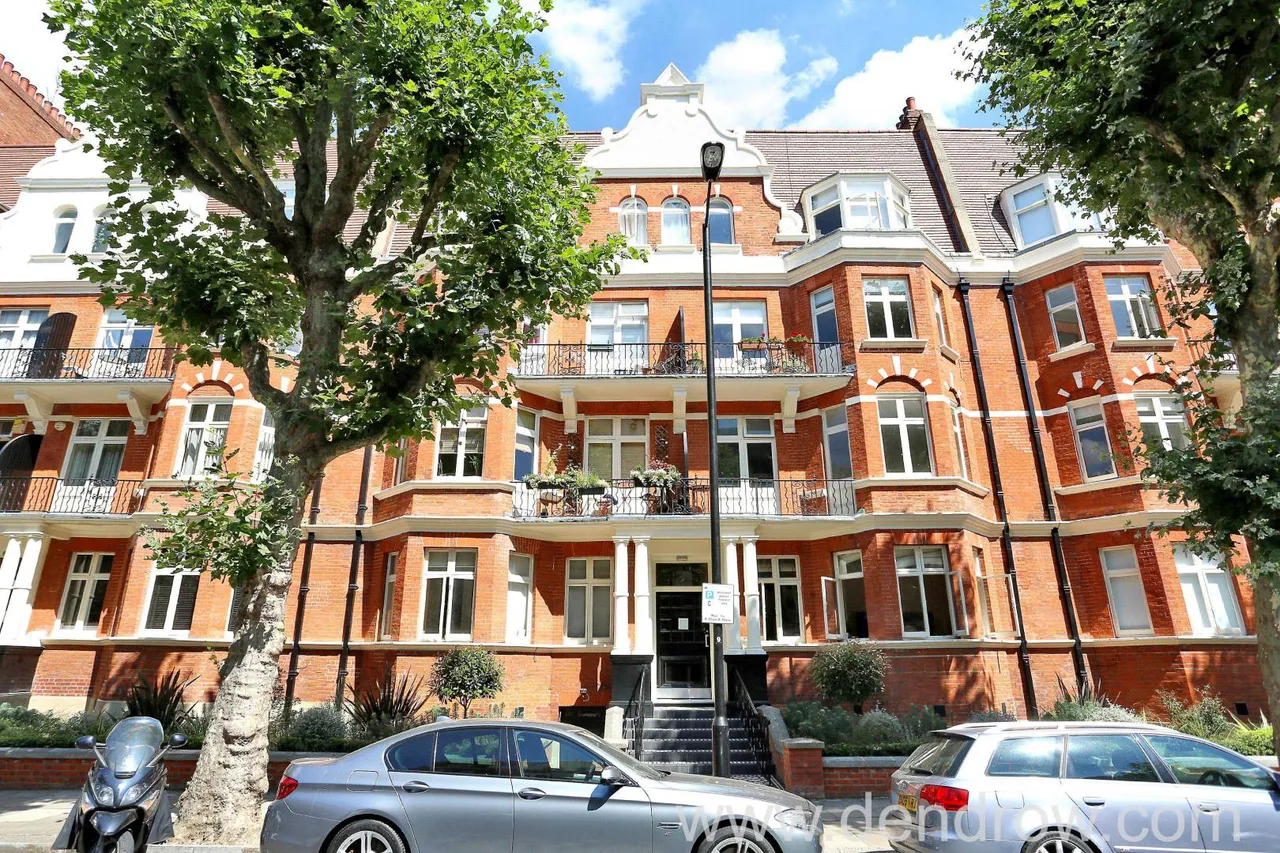 3 bed flat for sale — Castellain Road, Maida Vale, London, W9 1HB