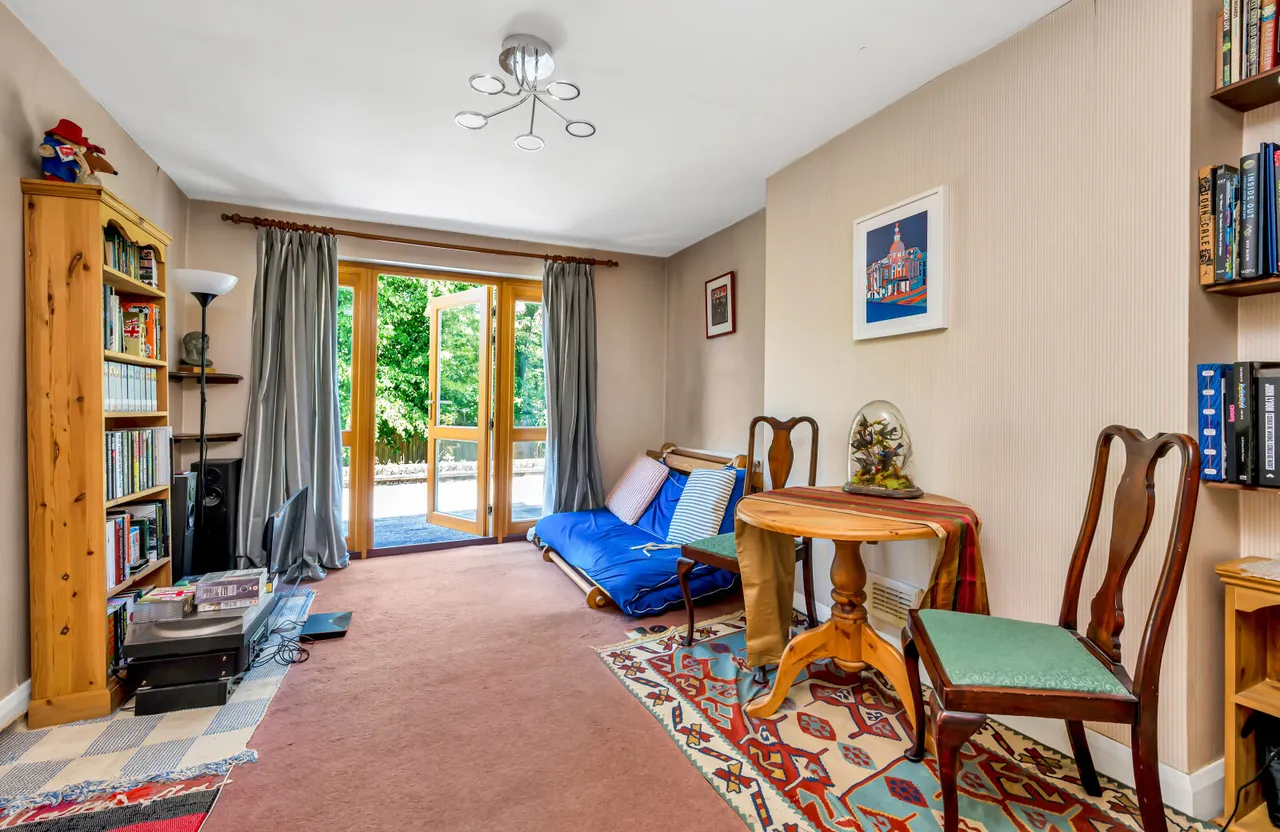 Alexandra Road, Wimbledon, SW19, photo 2