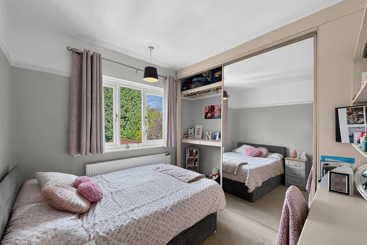 Meadow Bank, Timperley, Cheshire WA15 6QP, photo 19