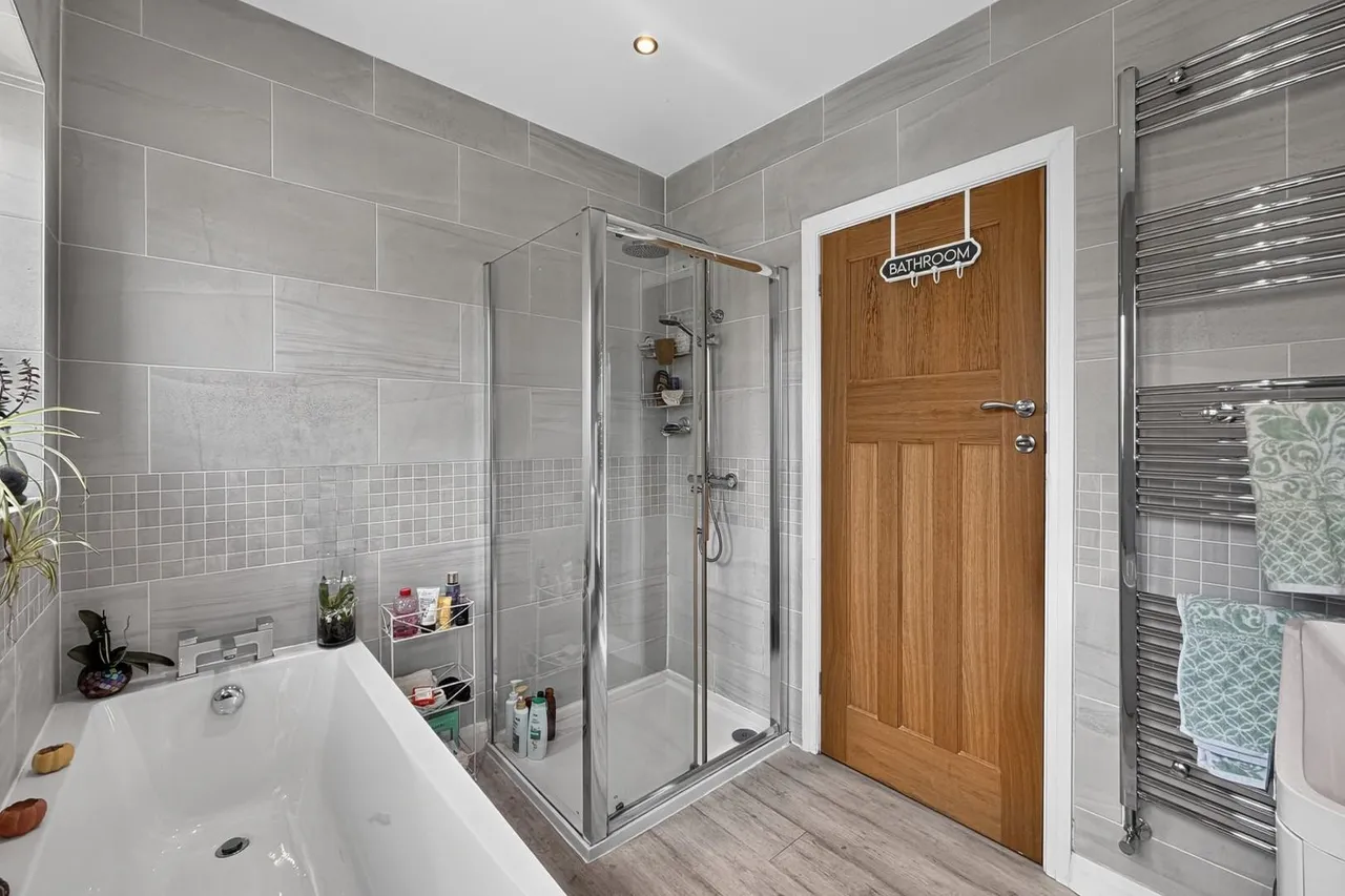 Meadow Bank, Timperley, Cheshire WA15 6QP, photo 22