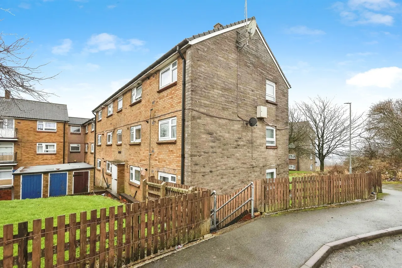 Blue Rock Place, Tividale, Oldbury, photo 11