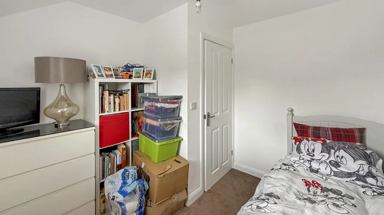 Khyro Close, Warminster, BA12, photo 14