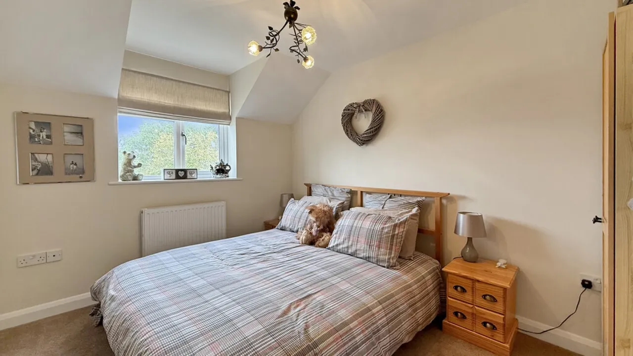 Khyro Close, Warminster, BA12, photo 12