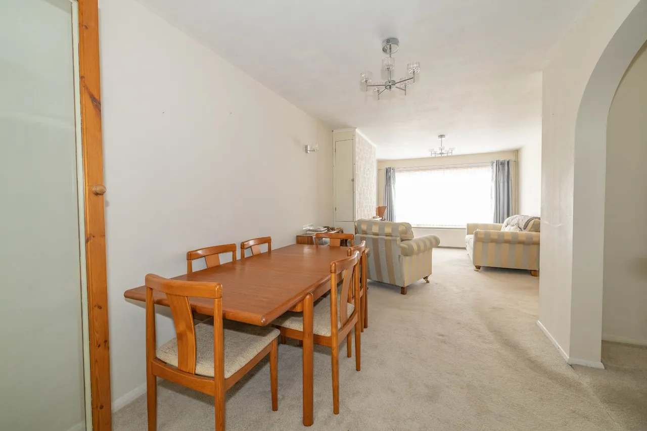 St. Catherines Drive, Faversham, ME13, photo 5