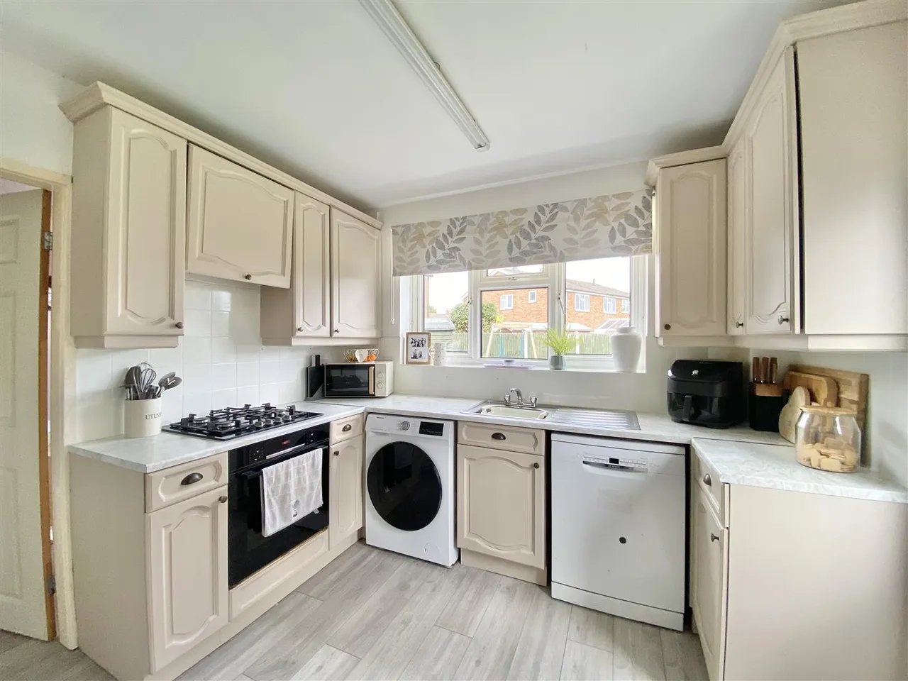 Pasture Drive, Bedale, photo 5
