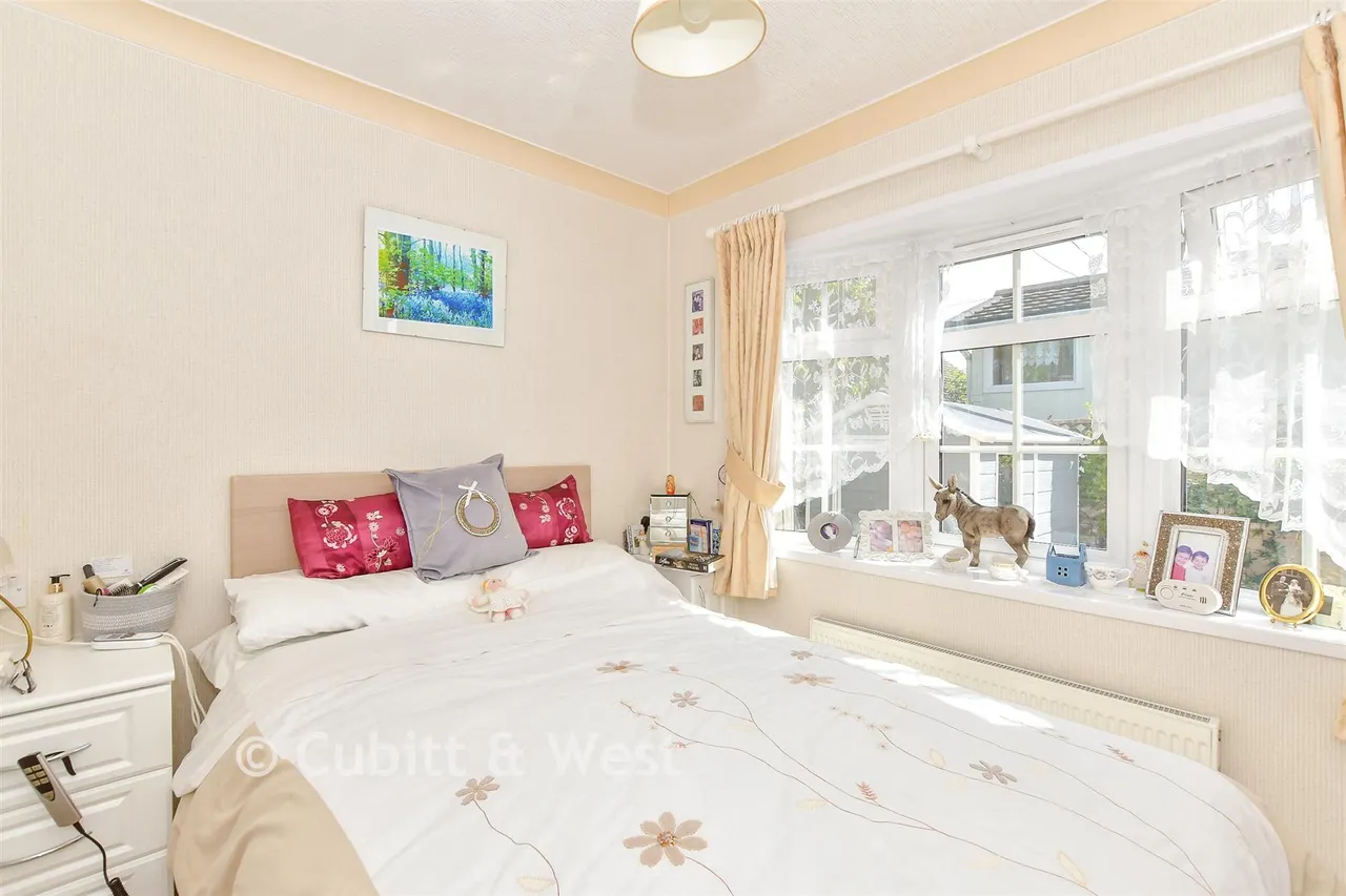 Slipper Road, Emsworth, PO10, photo 6
