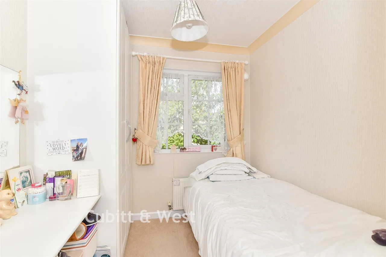 Slipper Road, Emsworth, PO10, photo 7