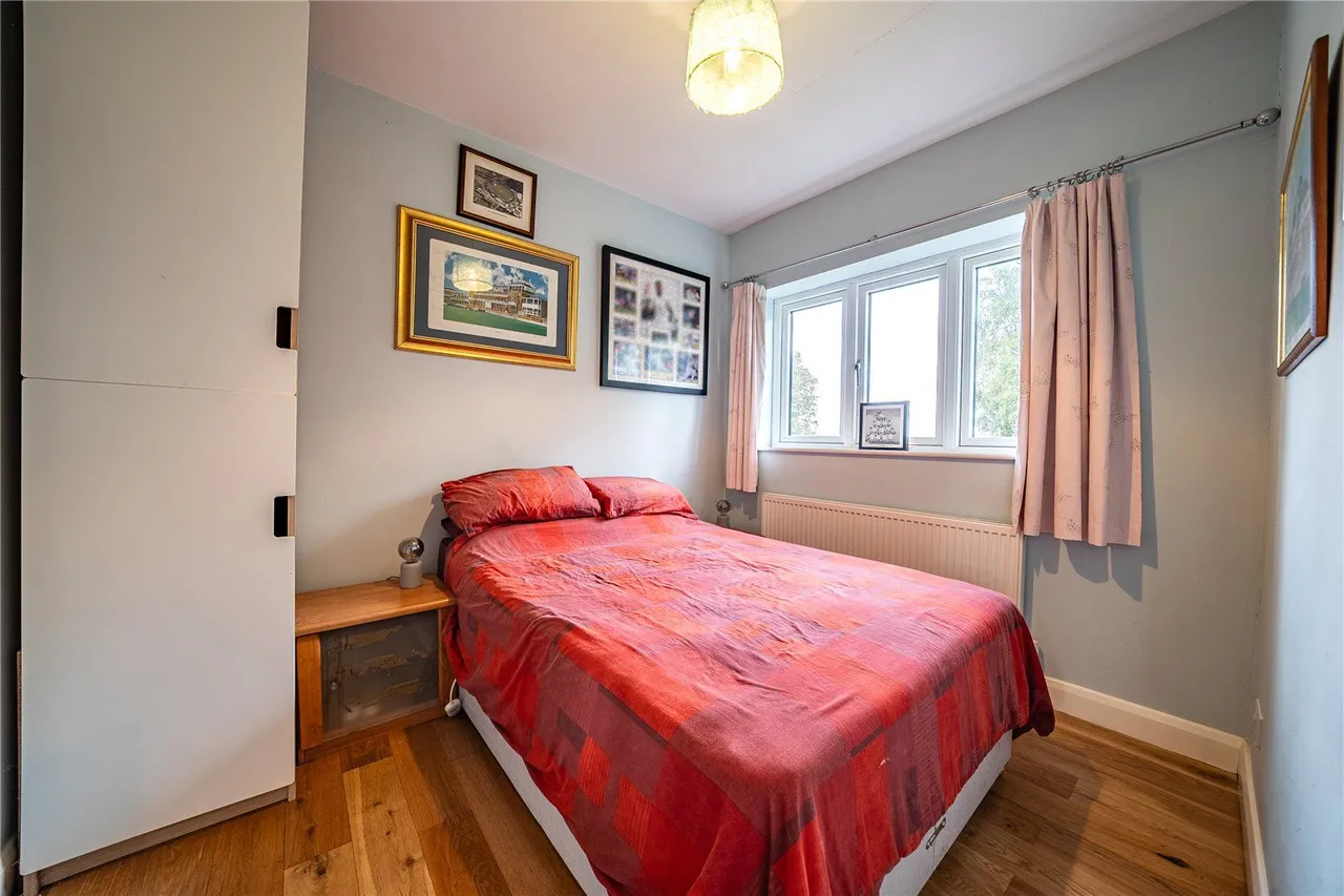 Sandhill Oval, Leeds, LS17, photo 10