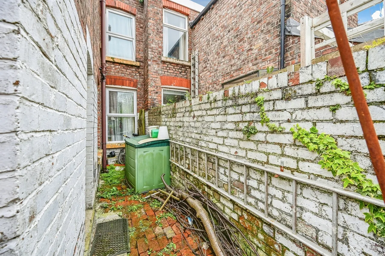 Garmoyle Road, Liverpool, L15, photo 12