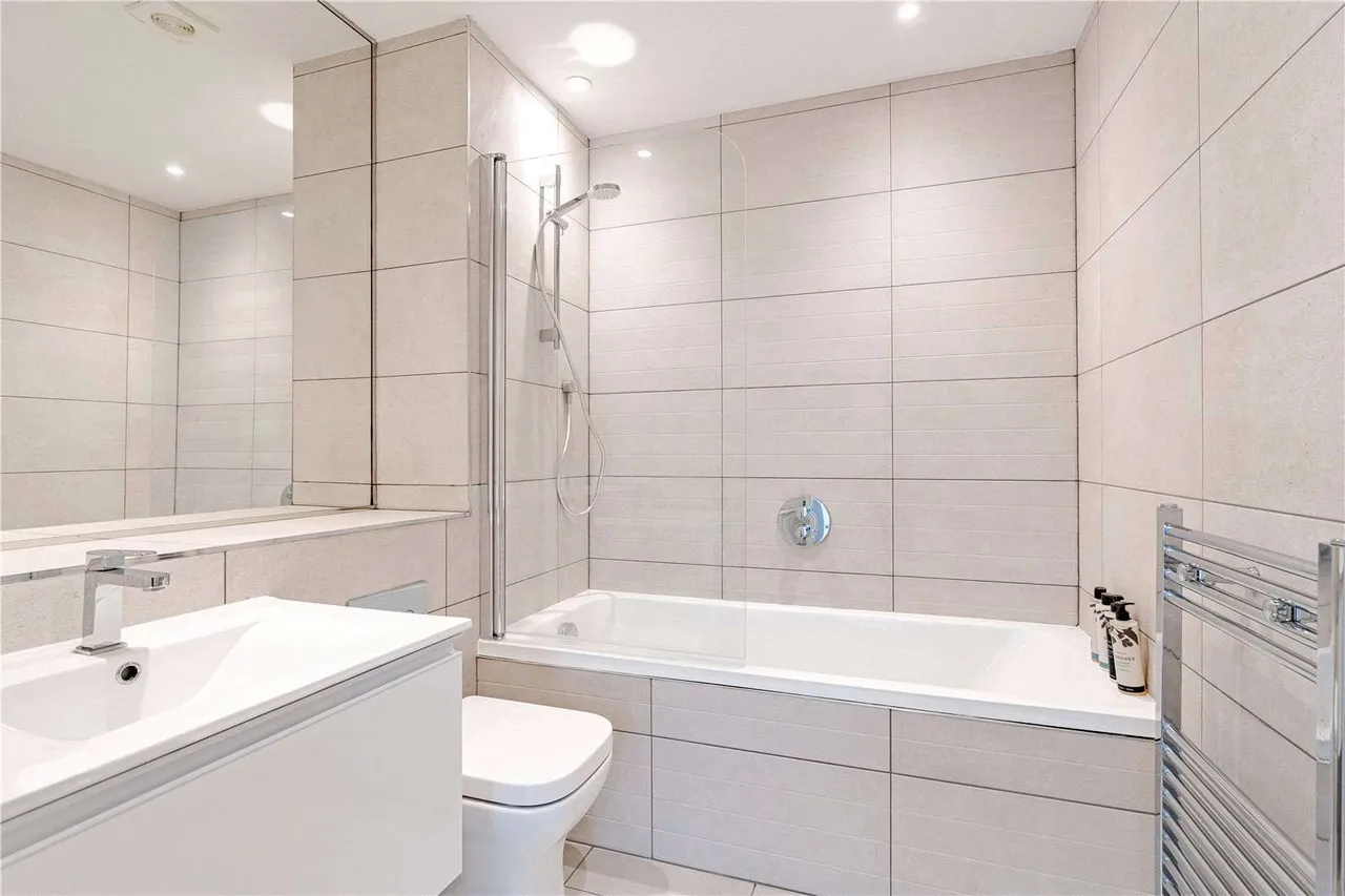Hinton Parva, Wimborne, Dorset, BH21 4JG, photo 11