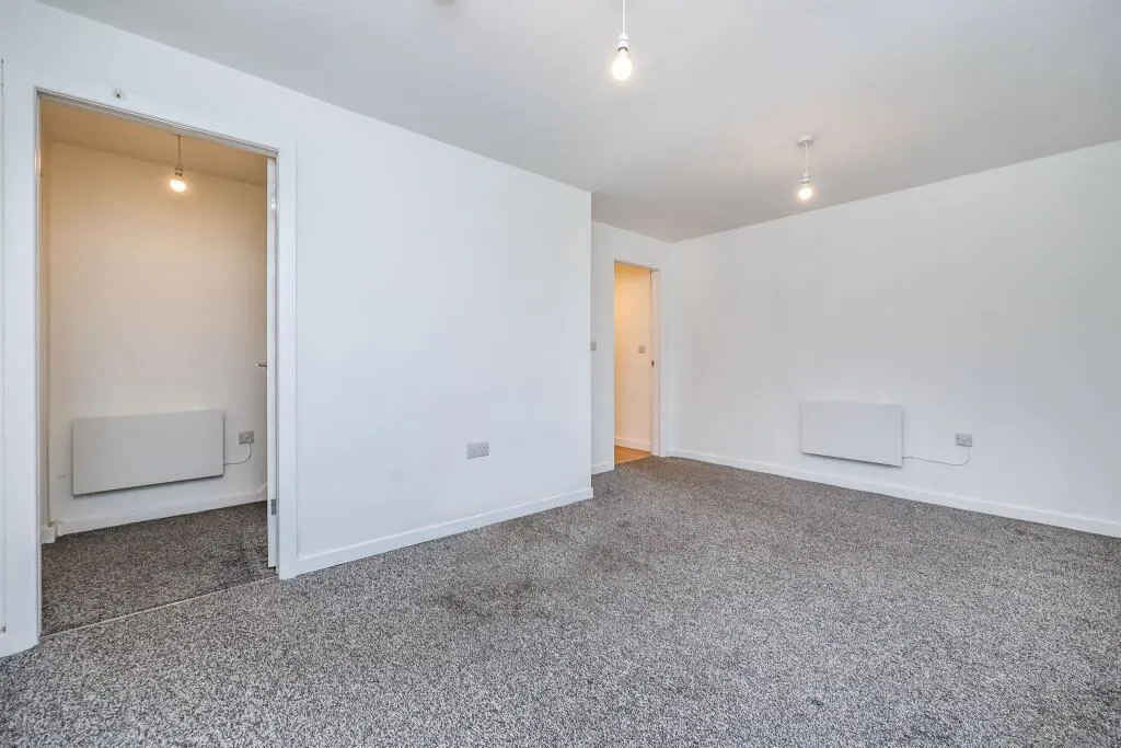 Wirksworth Road, Kirk Hallam, DE7, photo 6