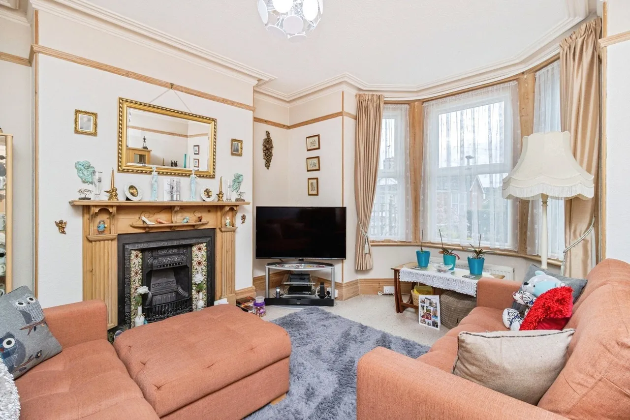 Abbotsbury Road, Newton Abbot, TQ12, photo 3