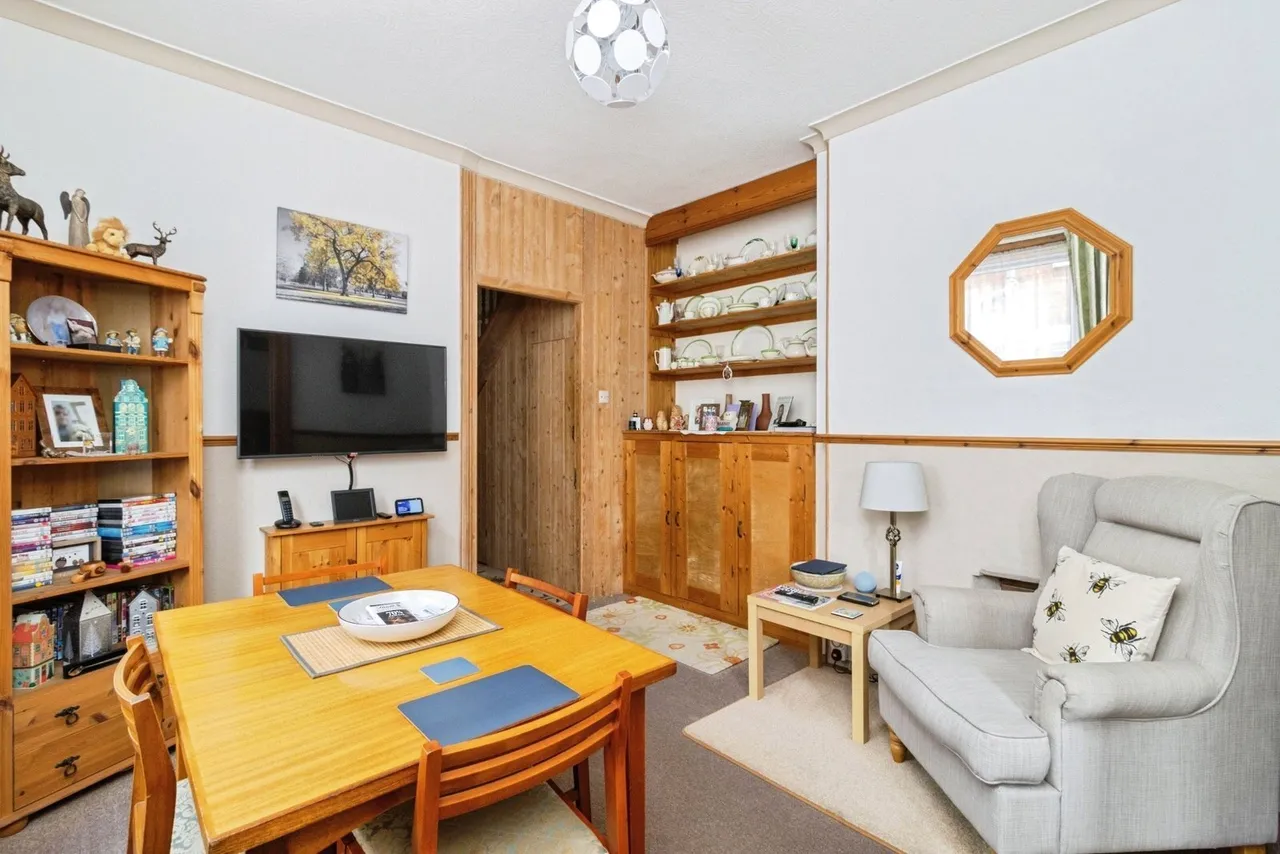 Abbotsbury Road, Newton Abbot, TQ12, photo 6