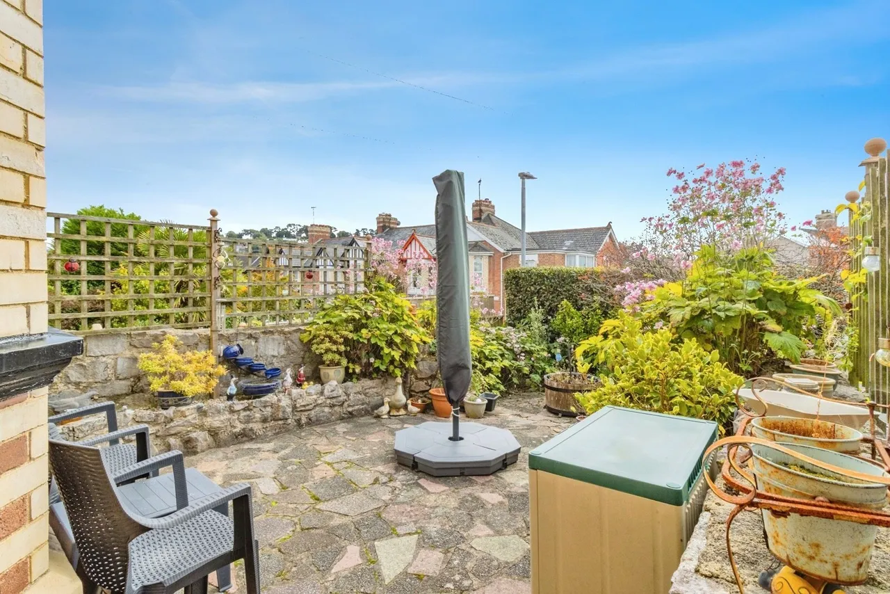 Abbotsbury Road, Newton Abbot, TQ12, photo 2