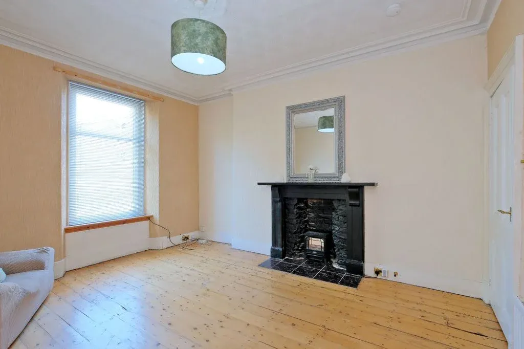 Baker Street, First & Upper Floor, AB25, photo 6