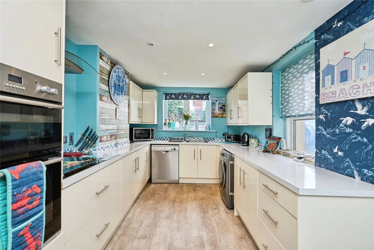 Daniel Street, Ryde, PO33, photo 5