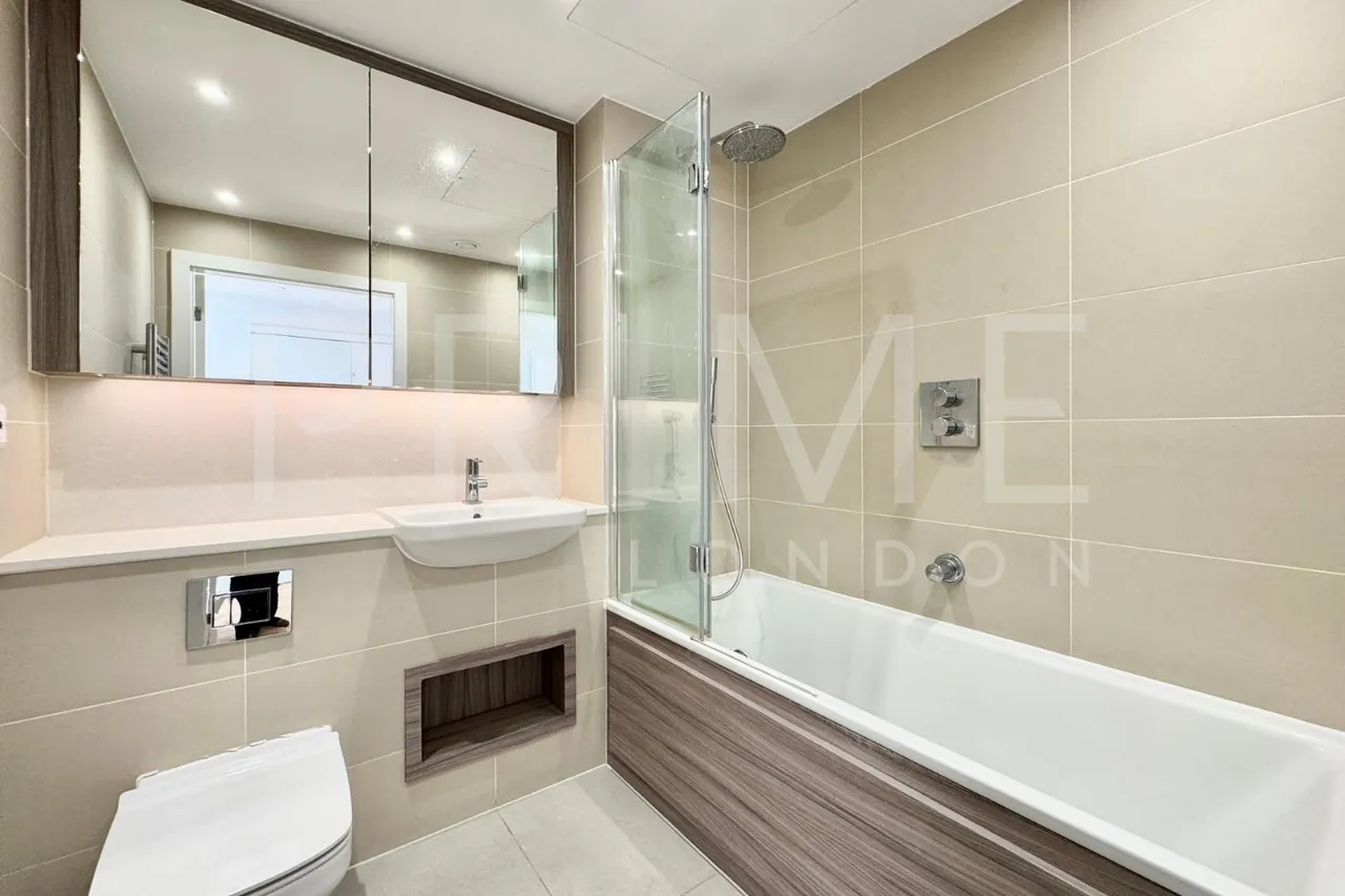 Lombard Road, Battersea, SW11, photo 6