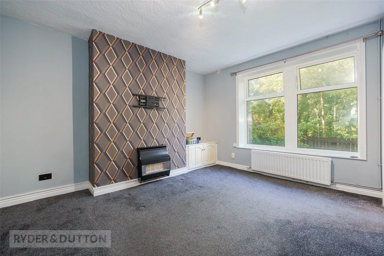 Stoney Royd Terrace, Halifax, HX3, photo 3