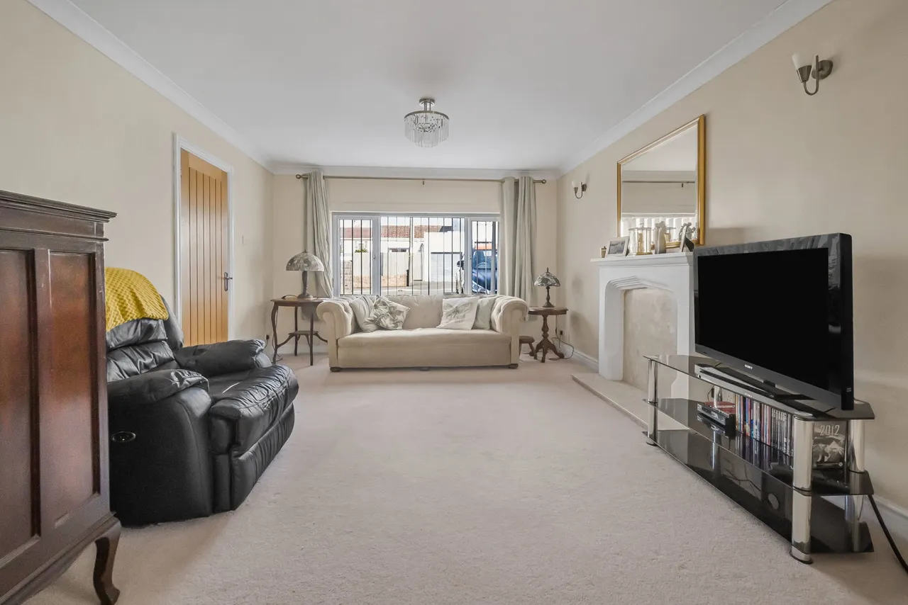 Austin Avenue, Laleston, CF32, photo 4
