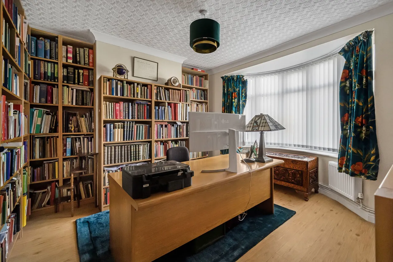 Austin Avenue, Laleston, CF32, photo 5