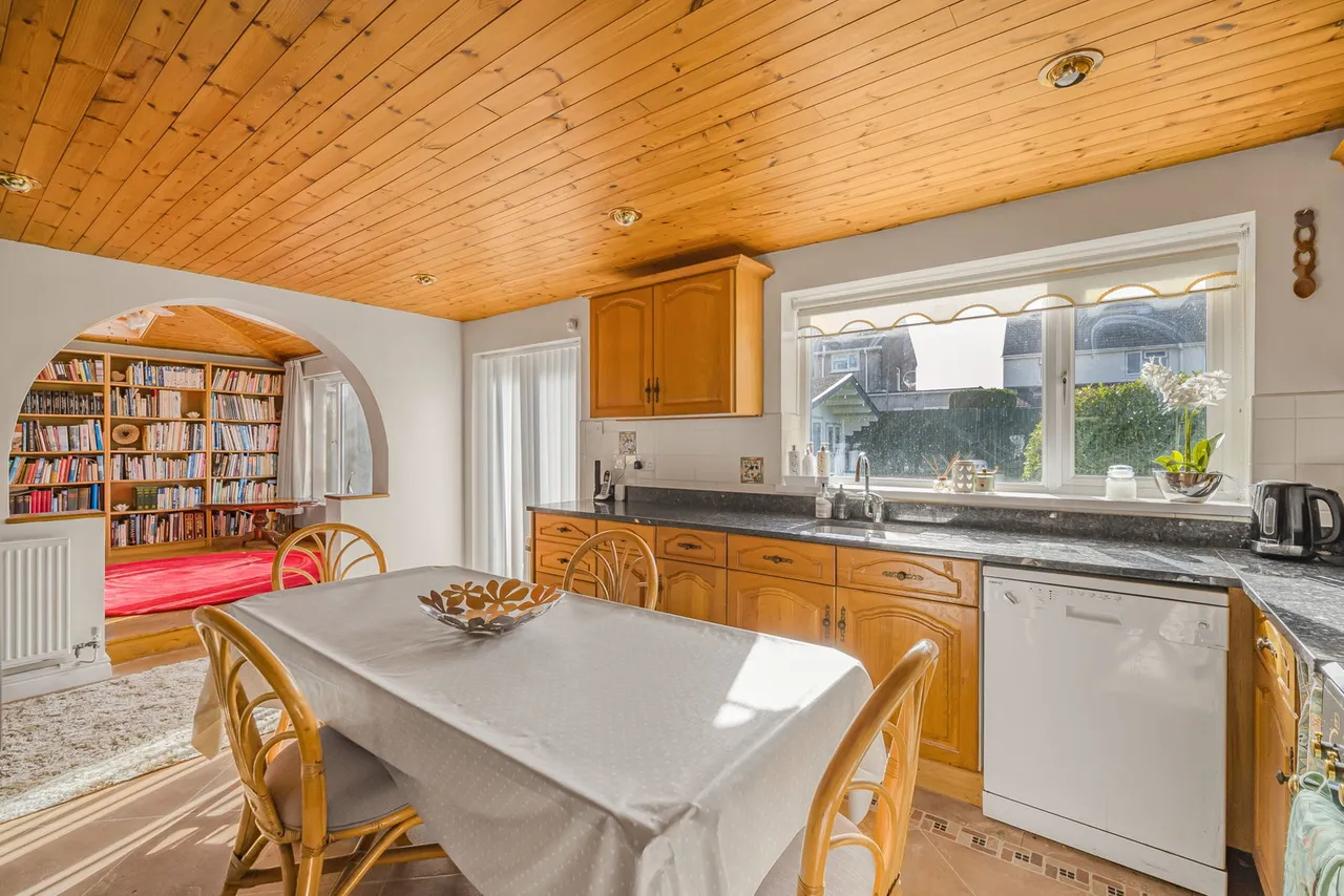 Austin Avenue, Laleston, CF32, photo 12