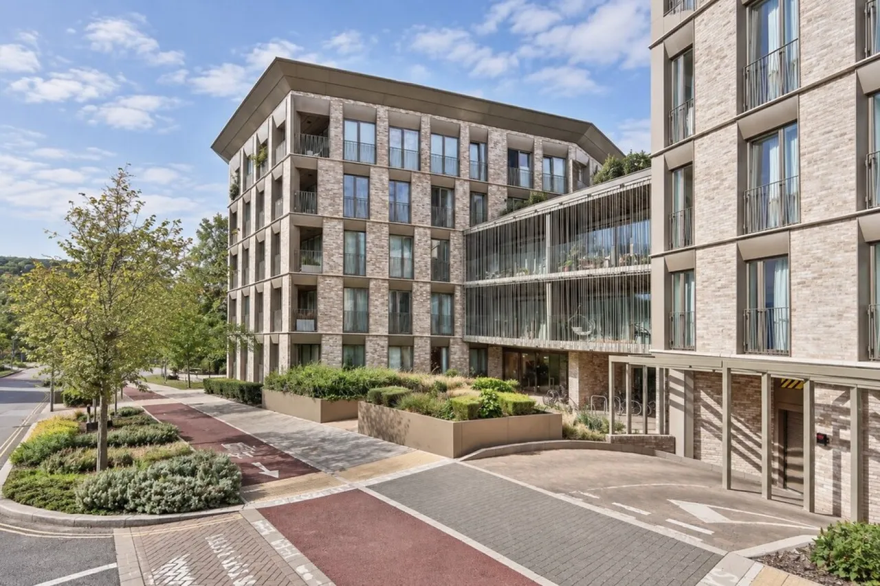 2 bed flat to rent, The Ash Building, CB3