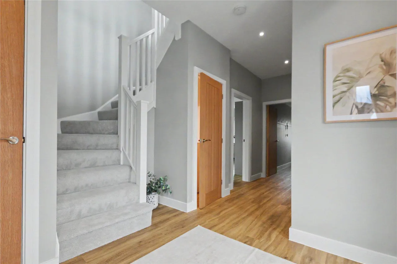 Stanhope Gardens, West Farm, LS24, photo 11