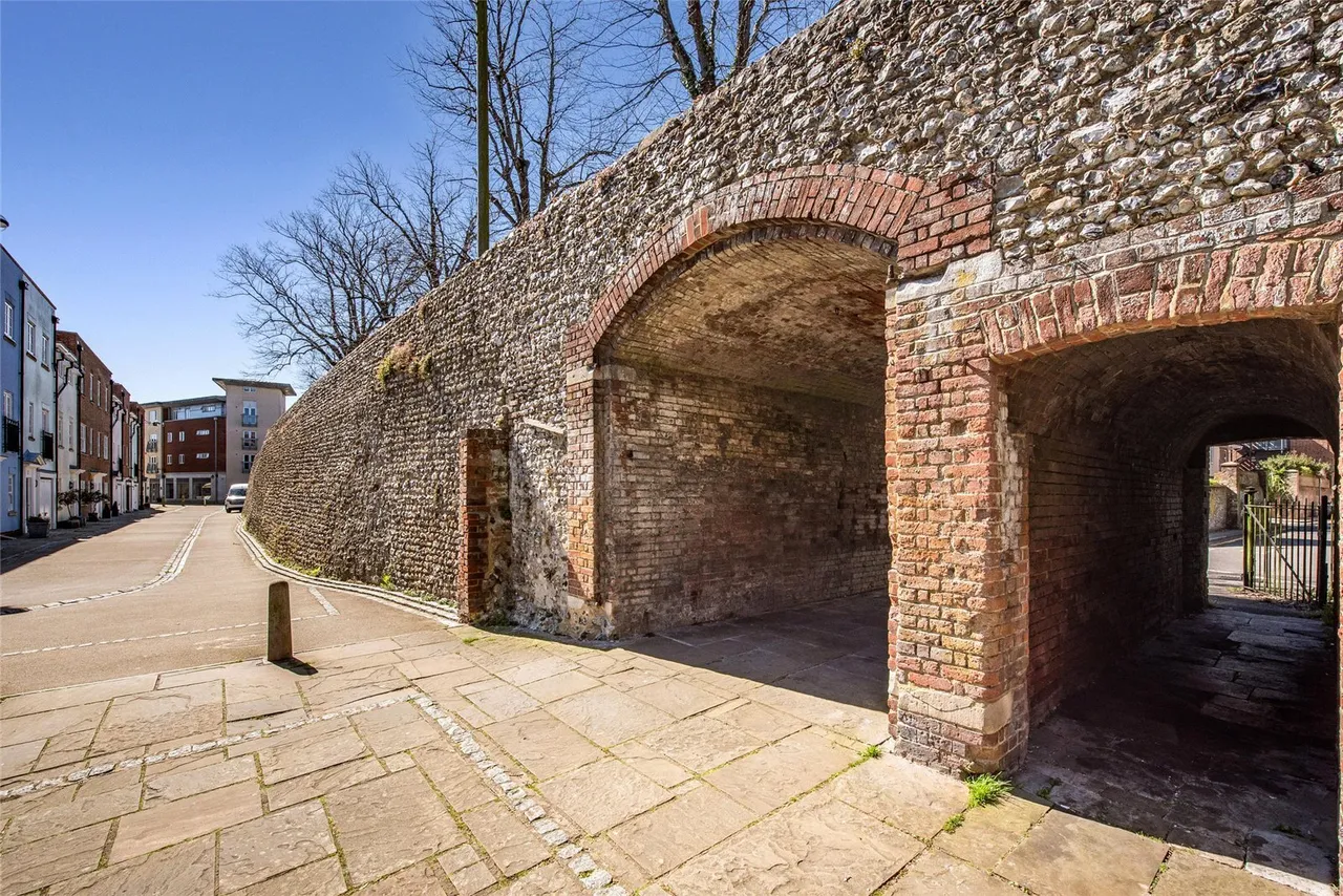 Shippam Street, Chichester, PO19, photo 13