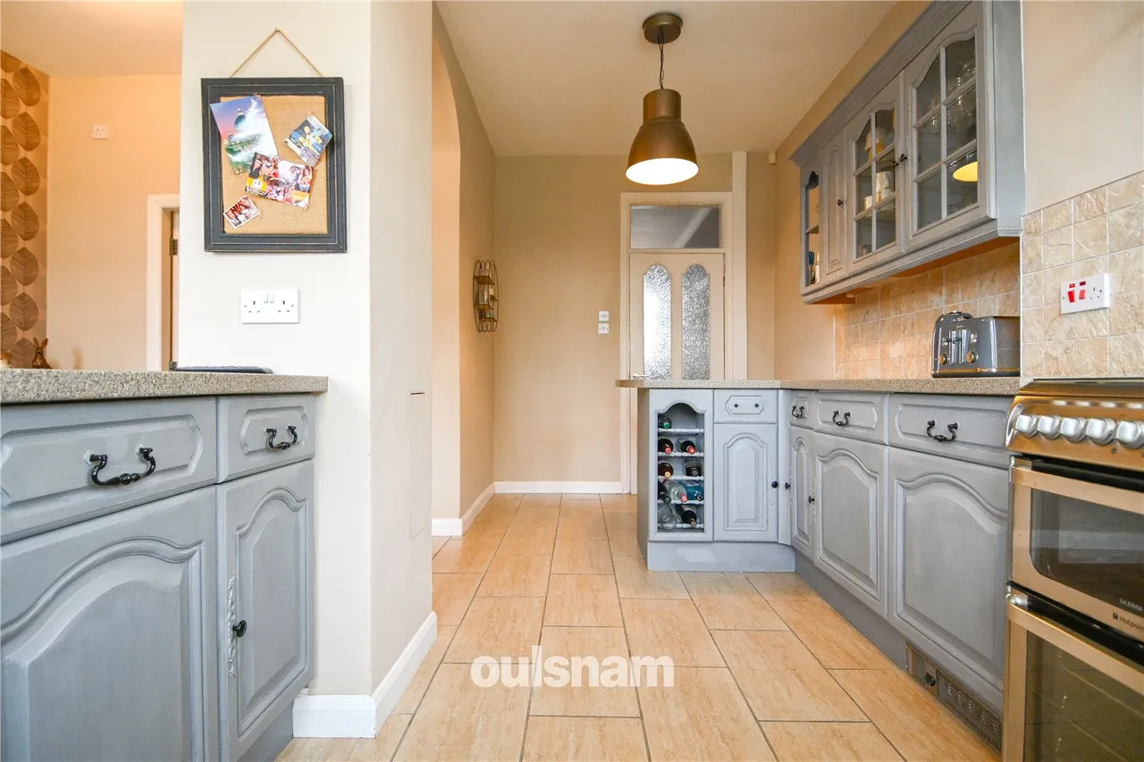 Pitcairn Road, Bearwood, West Midlands, B67 5NE, photo 11