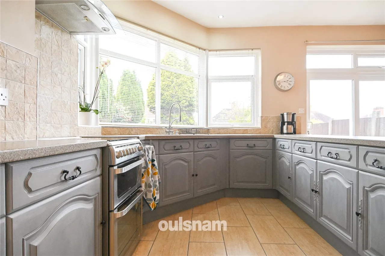 Pitcairn Road, Bearwood, West Midlands, B67 5NE, photo 12