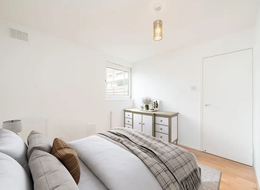 Edwin Road, Twickenham, TW2, photo 3