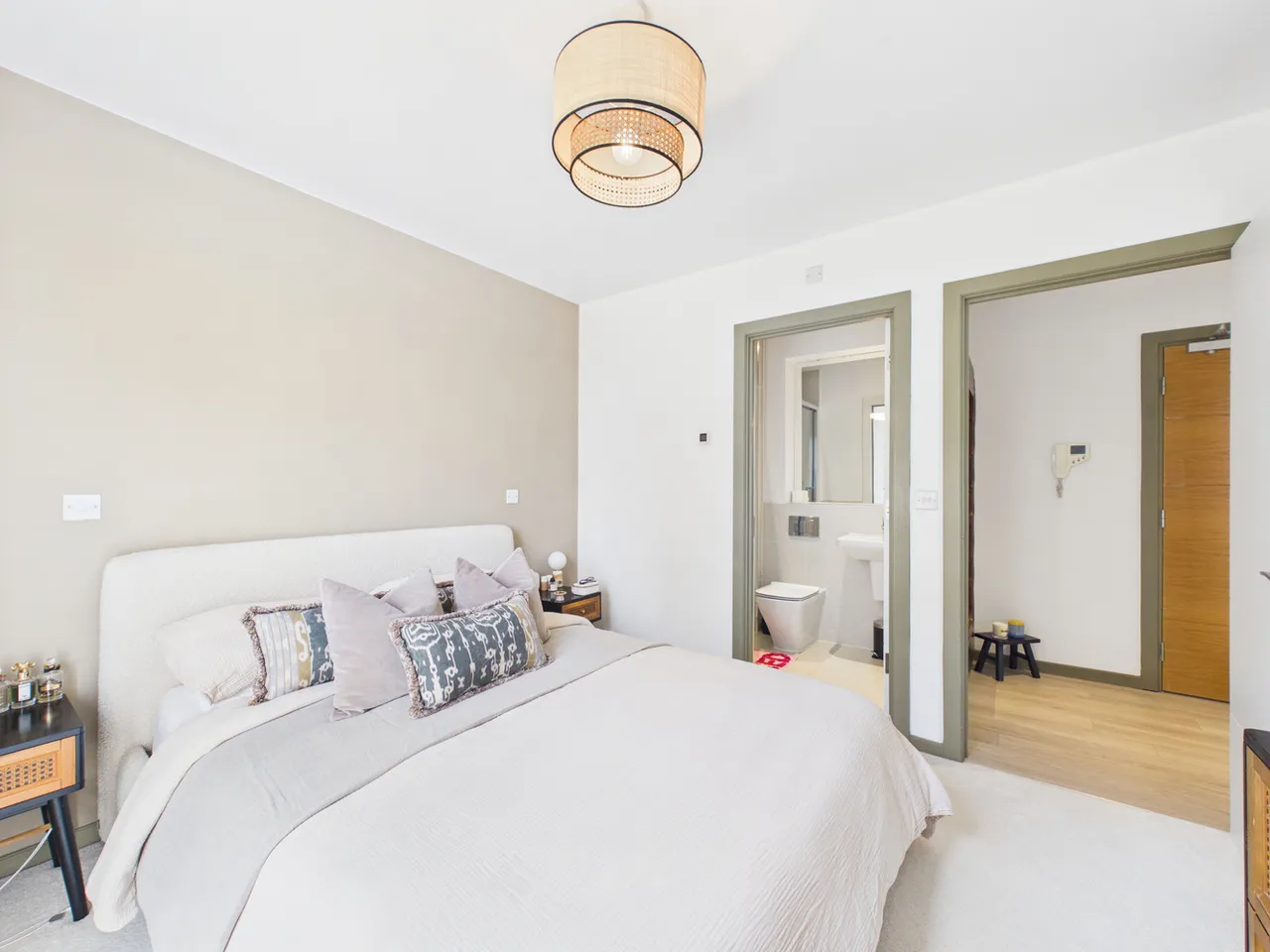 Alexander House, Angus Court, OX9, photo 5