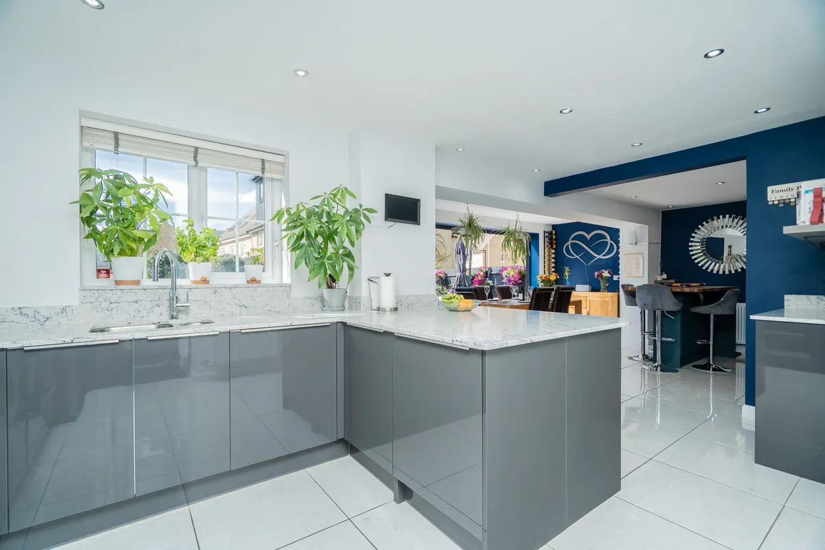 Milton Keynes, MK10, photo 12