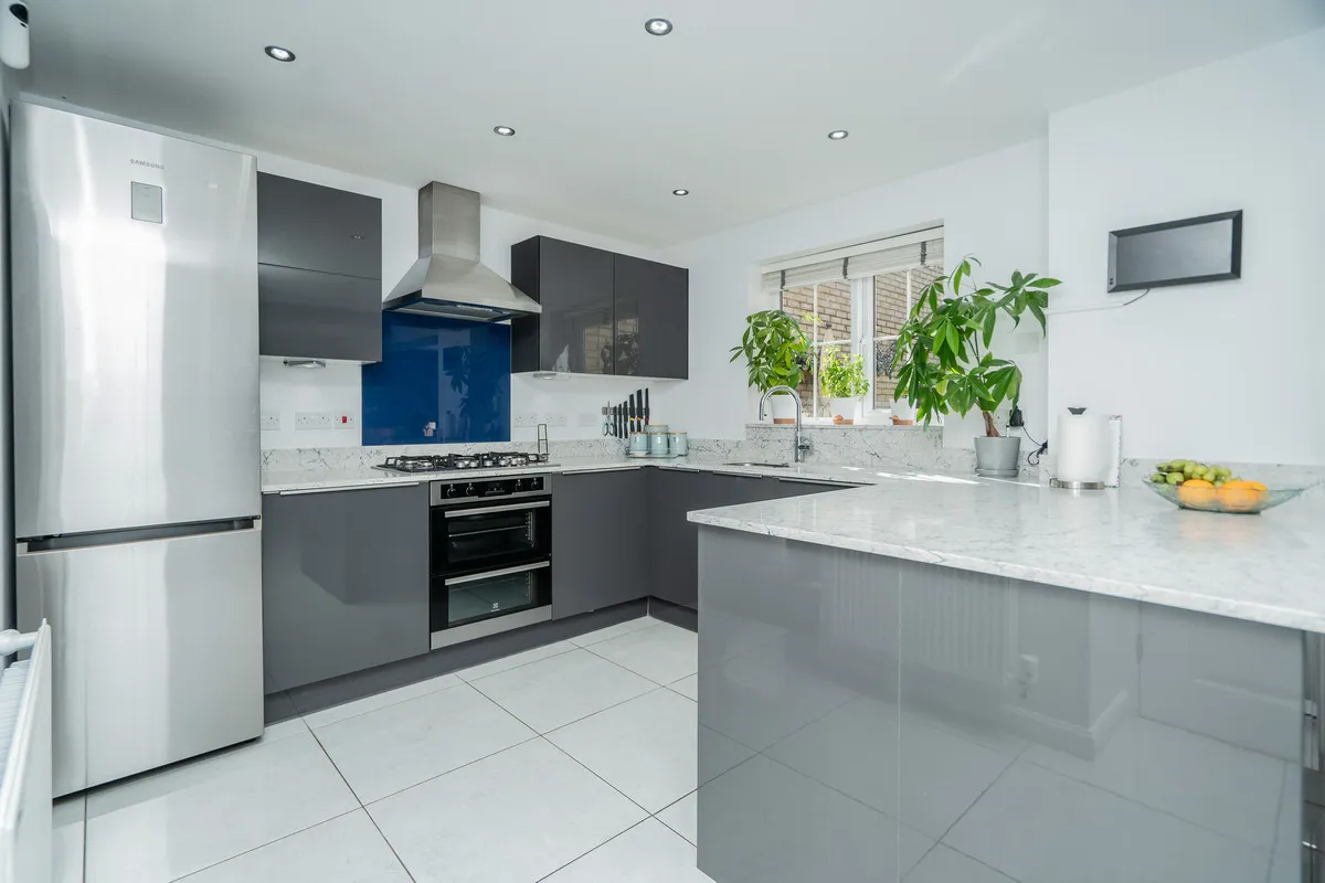 Milton Keynes, MK10, photo 11