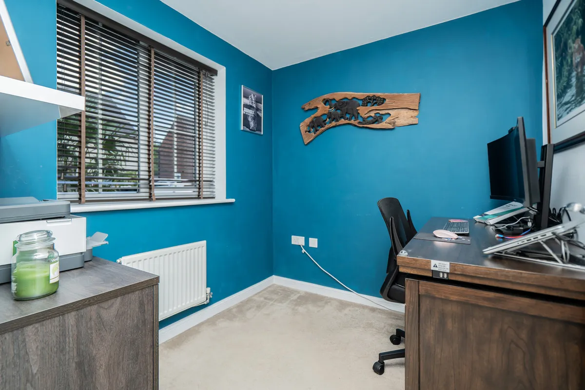 Milton Keynes, MK10, photo 20