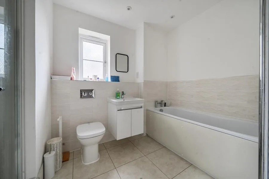Church Road, Long Hanborough, OX29, photo 19