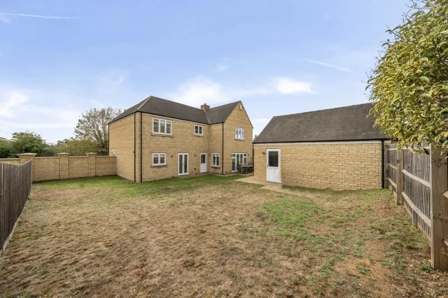 Church Road, Long Hanborough, OX29, photo 21