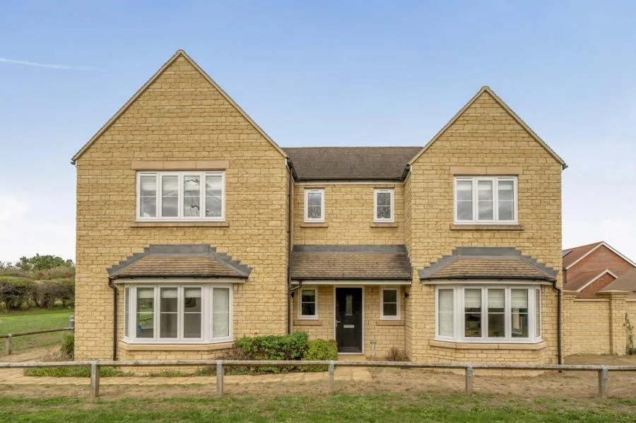 5 bed house for sale, Church Road, Long Hanborough, OX29
