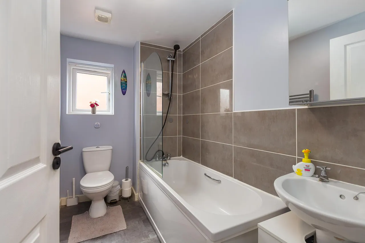 Crabtree Road, Oldham, OL1, photo 14